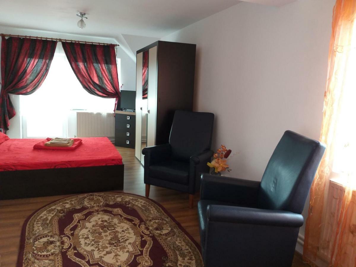 Vila Annemaryy Arbore Zewnętrze zdjęcie